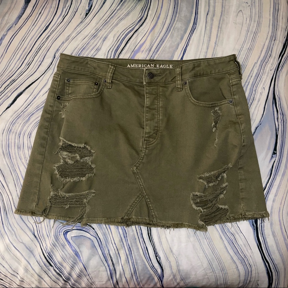Distressed American Eagle Denim Skirt